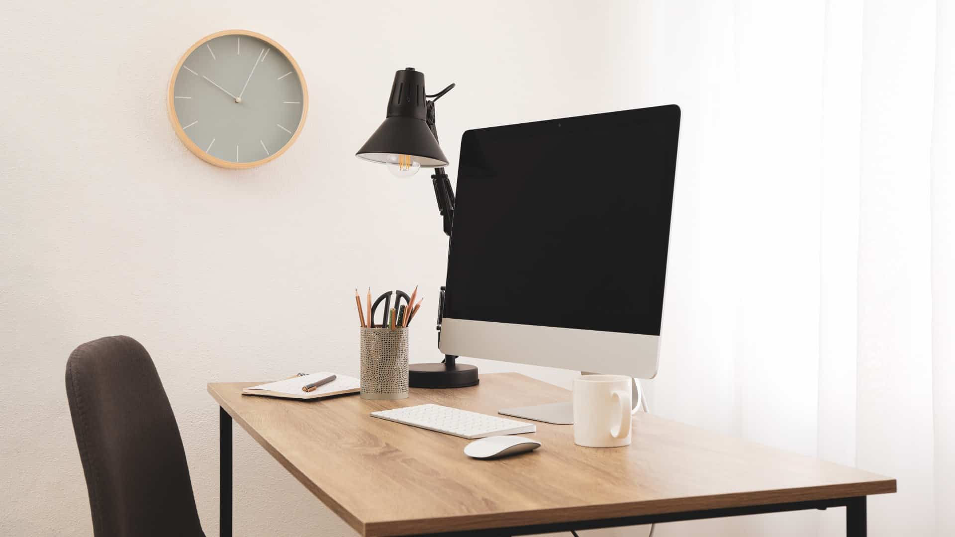 Home office at Vue at the Ridge apartments in the 32703 area